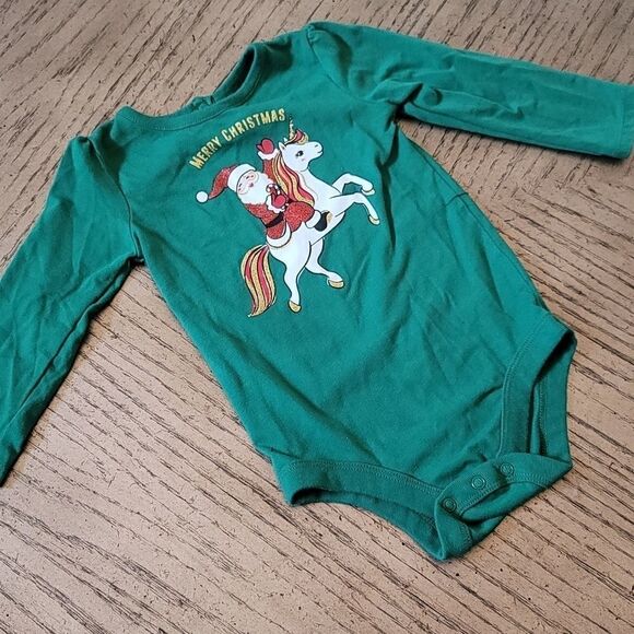 Other - 18 month long sleeve onsie Merry Xmas NWOT 💚❤